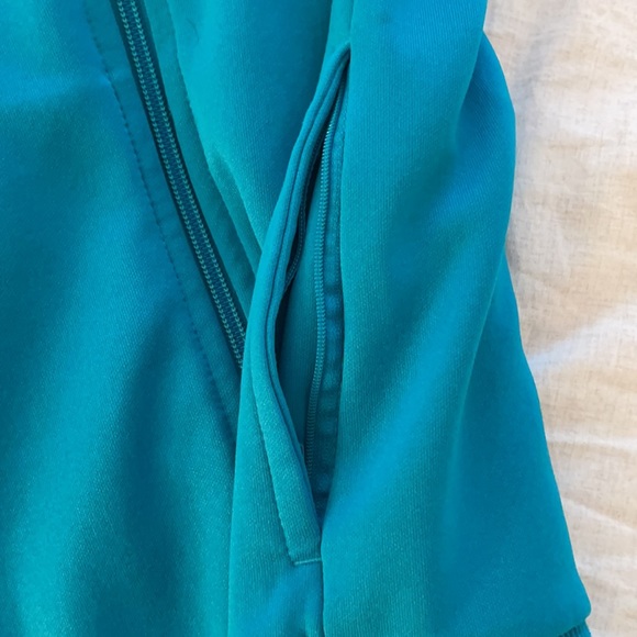 Puma Sweater - Picture 8 of 9